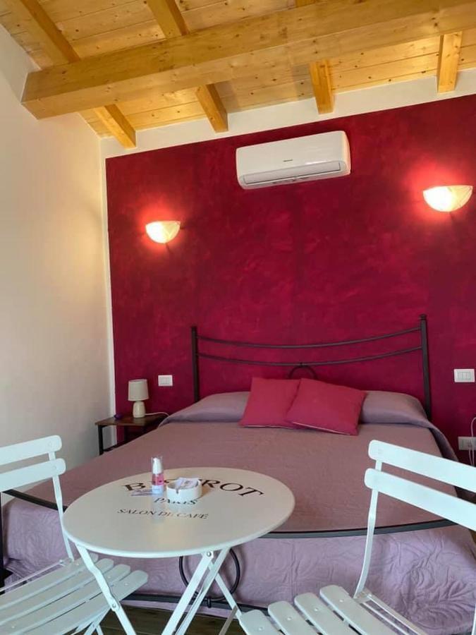 Bed and Breakfast Il Melarancio Pescia Romana Exterior foto