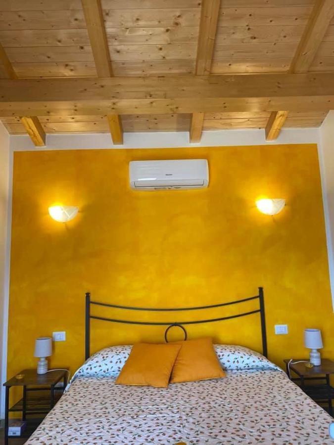 Bed and Breakfast Il Melarancio Pescia Romana Exterior foto